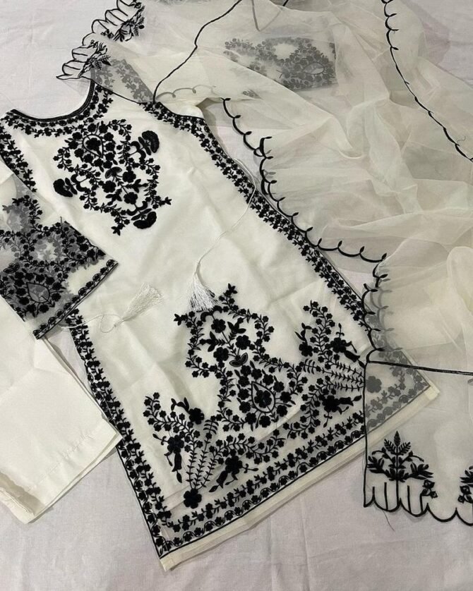3pcs Women Stitched Organza Embroidered Suit