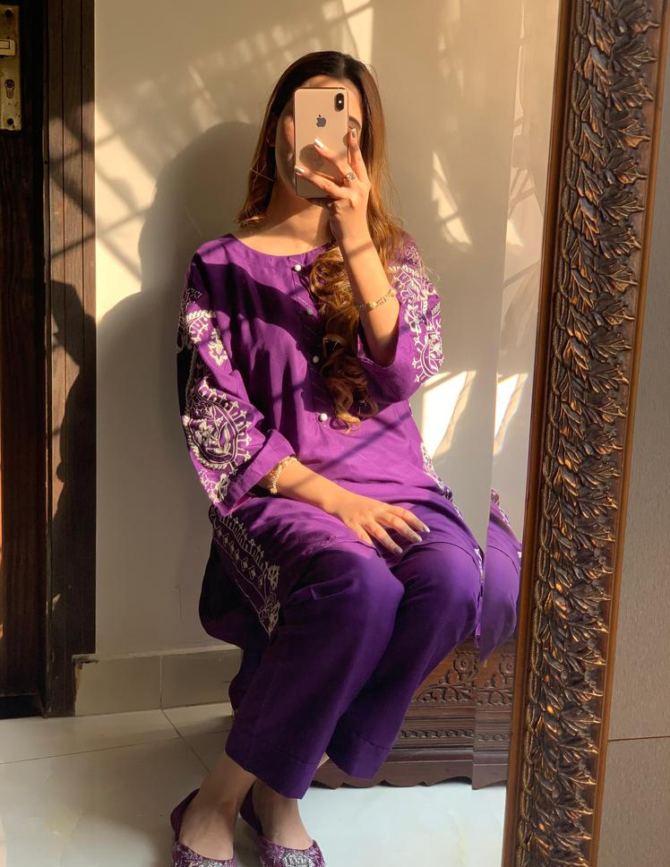 2pcs Women Stitched Linen Embroidered Suit