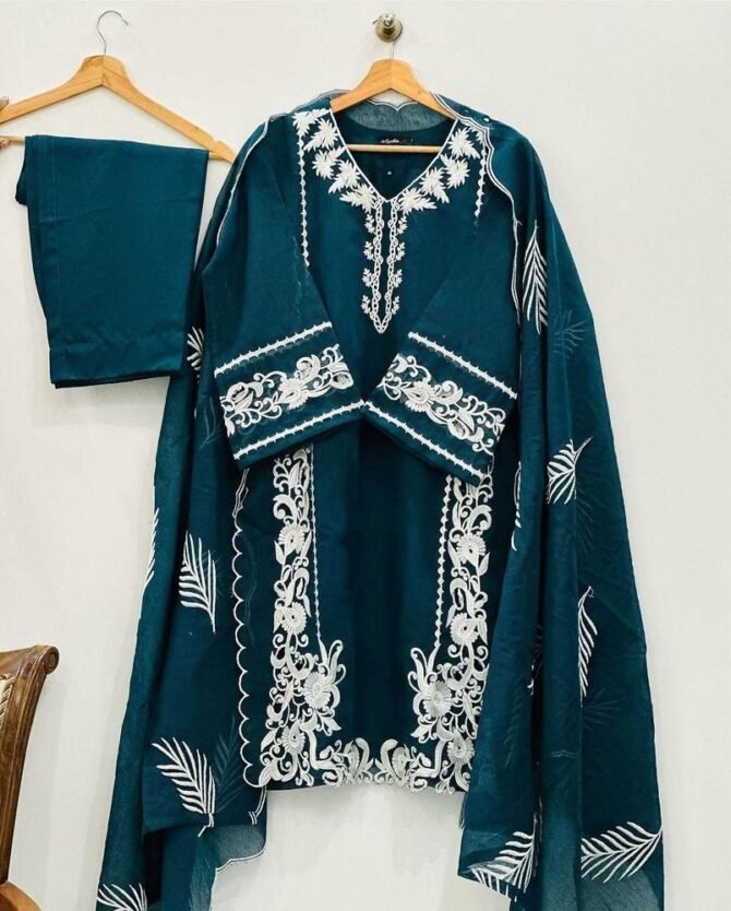 3pcs Women Stitched Organza Embroidered Suit