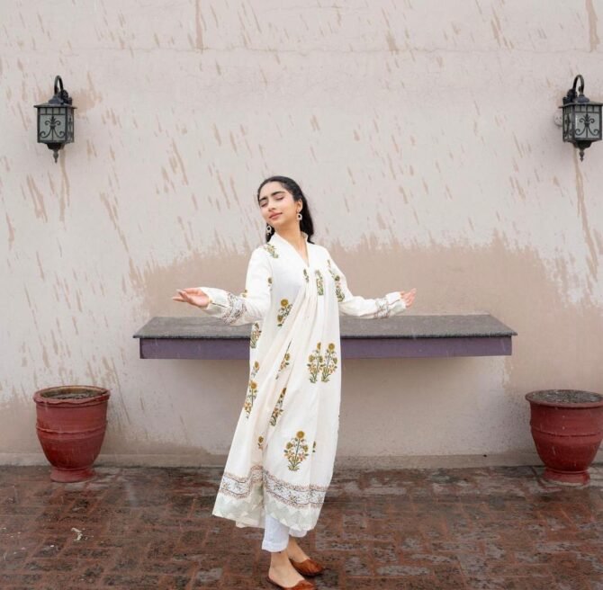 3pcs Women Stitched Katan Silk Block Printed Maxi Suit