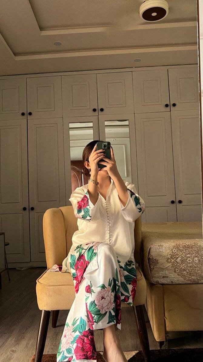 2pcs Women Stitched  Veronica Shirt And Trouser